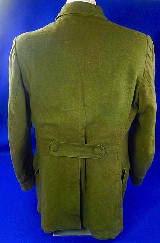 1920's tunic with officer and machine gun insignia