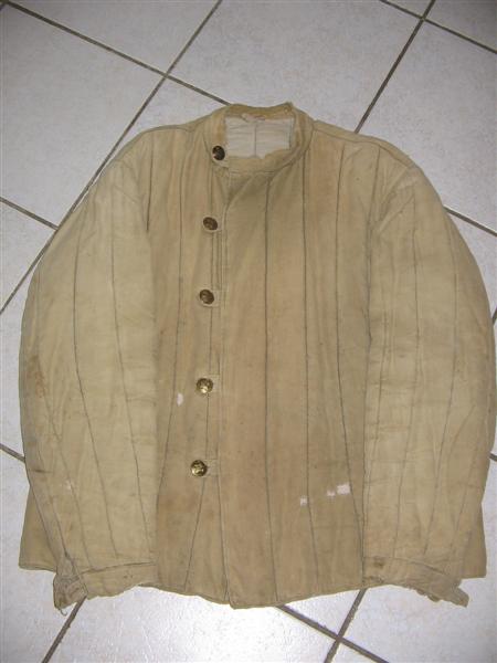 Identifying a telogreika jacket