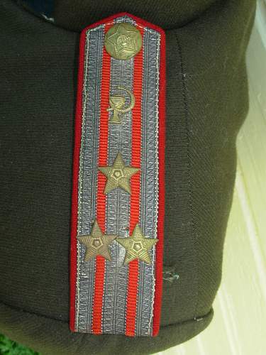 Soviet Medical Service Shoulderboards and Insignia