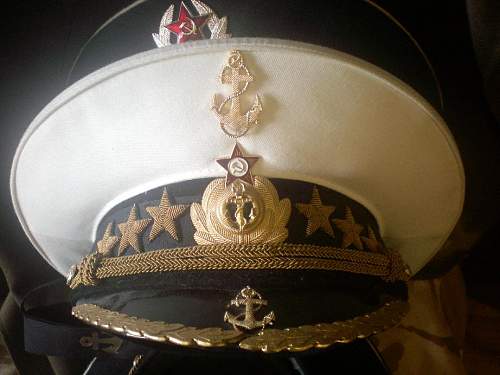 Soviet Navy High Officer Rank Cap?