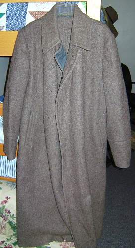 Need help dating a greatcoat