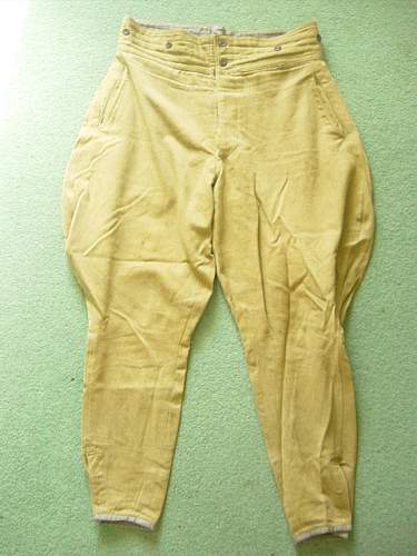 Soldier's Sharovari Trousers - How to tell...
