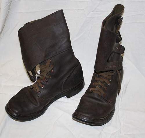 Original WW2 US double buckle boots?