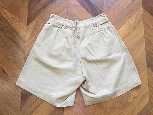 KD pair of shorts 1941 type real or bad?