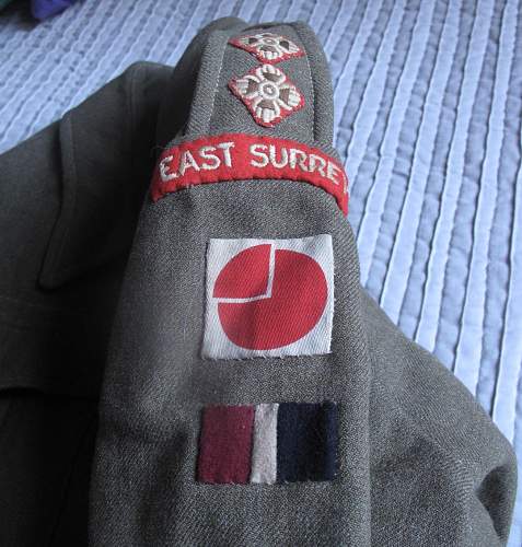 BD blouse badged to a Lieutenant of the 1/6 Battalion, East Surrey Regiment , 4th Division