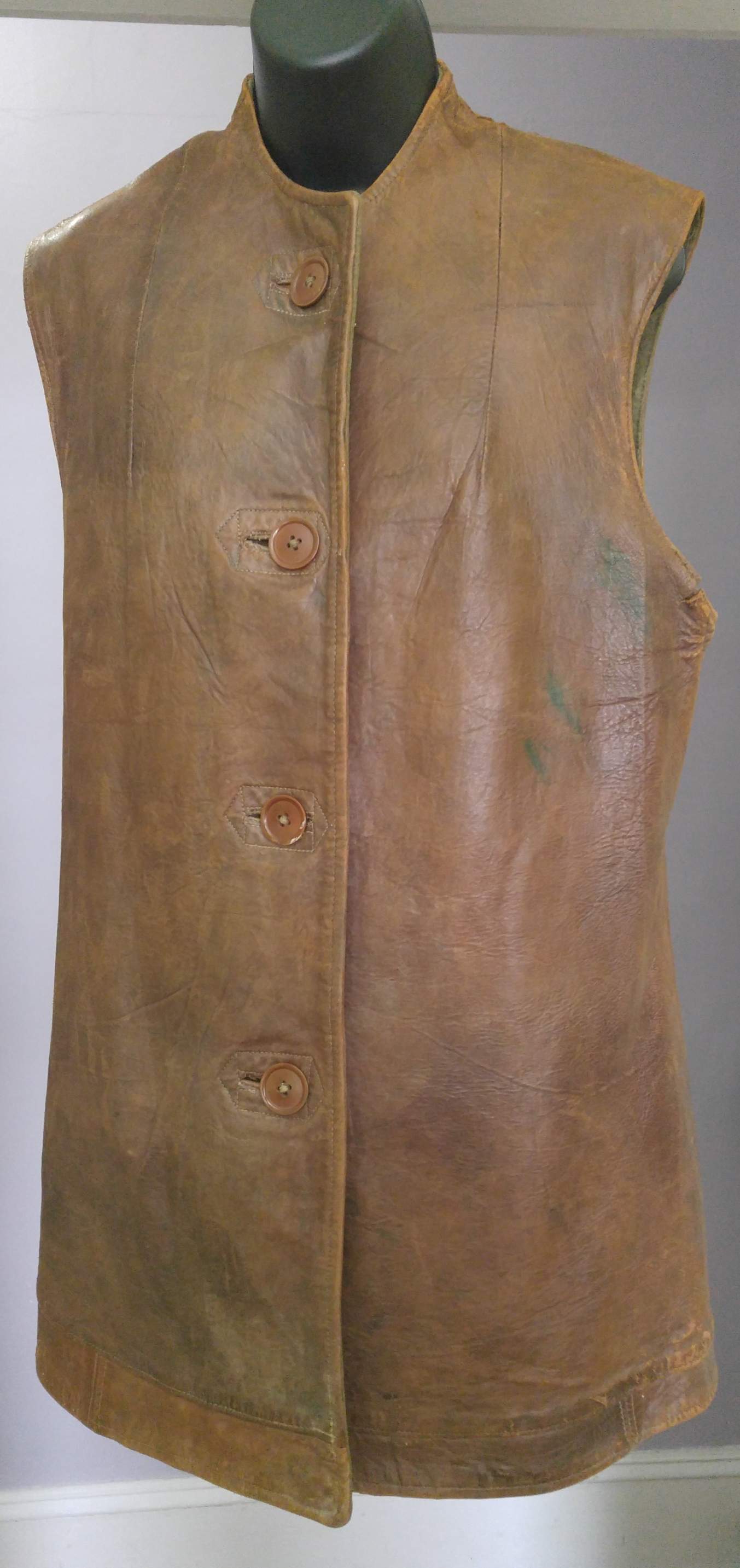 Ladies (ATS) leather jerkin 1st pattern.