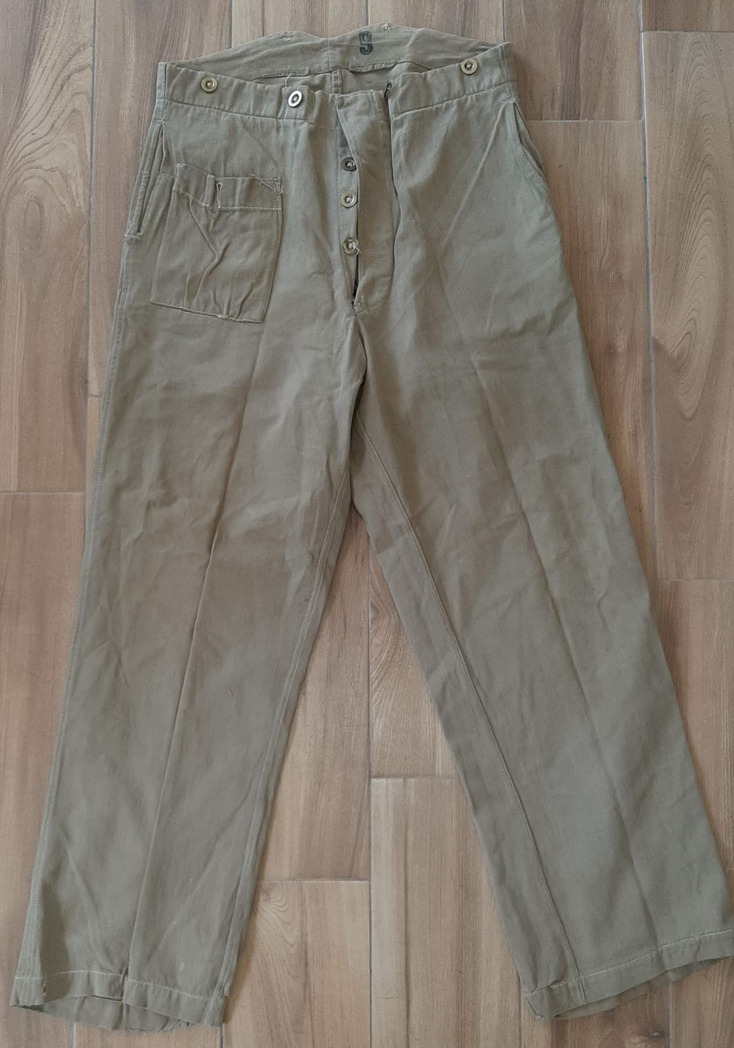 British trousers identification