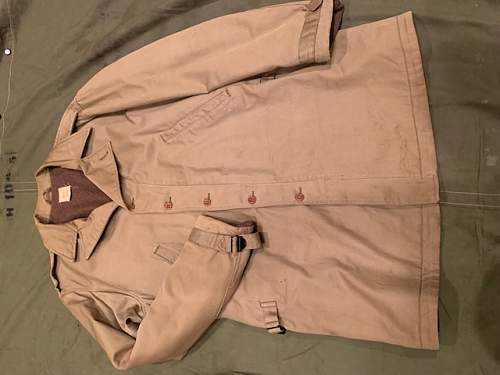 Unusual WWII US Army Coat info request