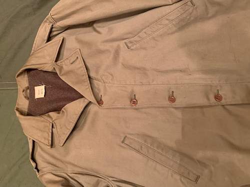 Unusual WWII US Army Coat info request