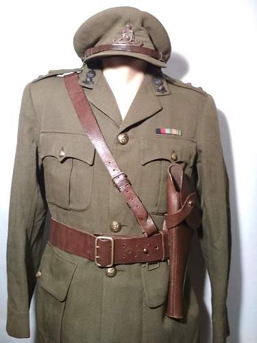 British Royal Artillery captains uniform