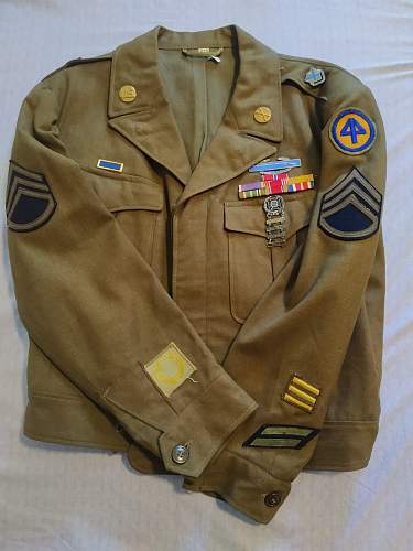 1st and 44th Infatry division Uniforms and questions with Laundry numbers - Help and opinions