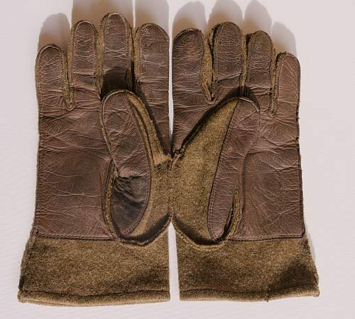 USGI WWII Wool Gloves Leather Palm