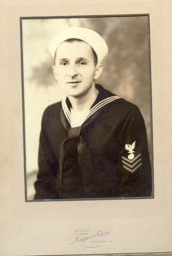 Let's see your ww2 usn chief petty officer uniforms