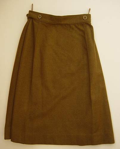 WRAC BD Blouse and skirt