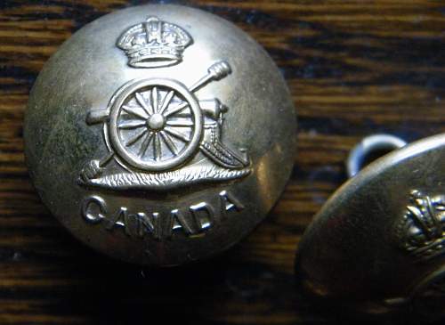 Royal Canadian artillery tunic buttons