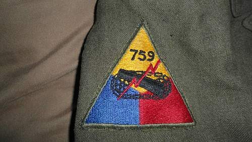 Need Help identifying PINs/PATCHes on uniform and garrison please