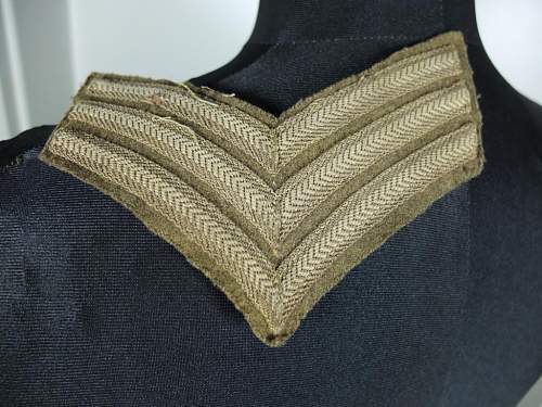 need help to identify a battledress