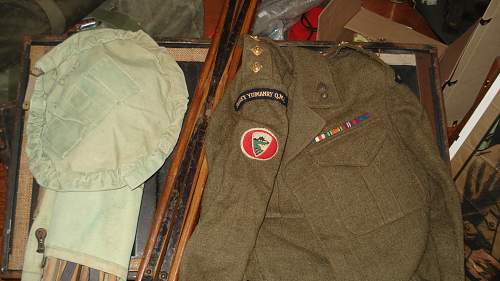 Surrey Yoemanry QMR Officers kit and Truck, Canadain Made BD