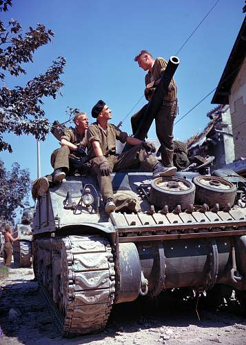 Canadian tank crew uniform