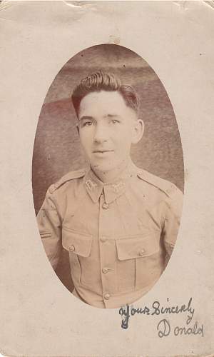 Help with nationality and unit of soldier