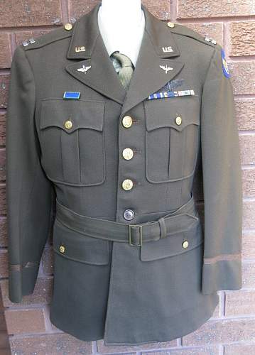 USAAF WW2 Captain's 8th Army Air Force Bombardier's dark green service tunic