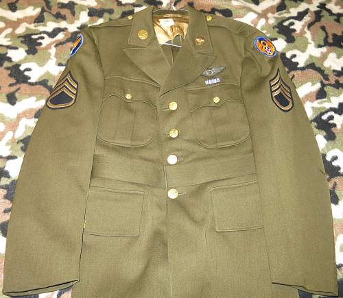 US 8th AAF SSGT's service tunic with bullion aircrew wings