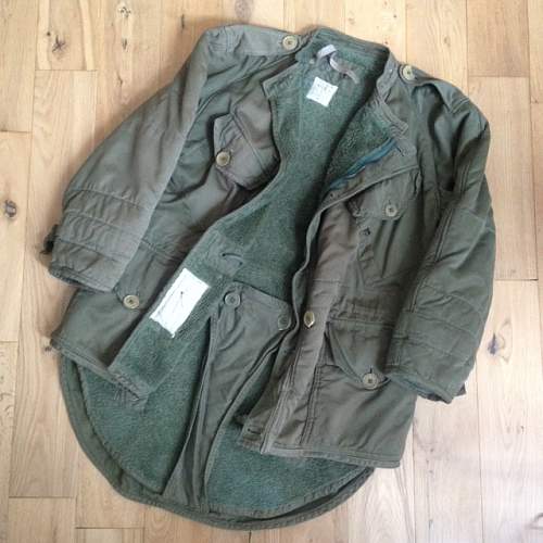 Information required - Parkas Middle (without Hood) Size 2 1954 /|\