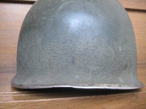 US helmet without serial number and red triangle