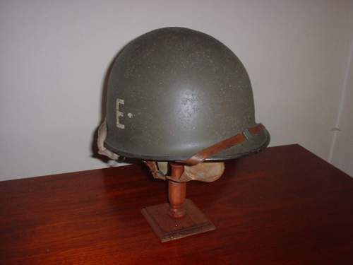 Ww2 us paratrooper helmet d bale (help)