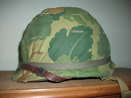 US Mitchell / Leaf Pattern Camouflage helmet cover &amp; band