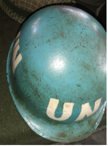 HELP with UN M1 Helmet