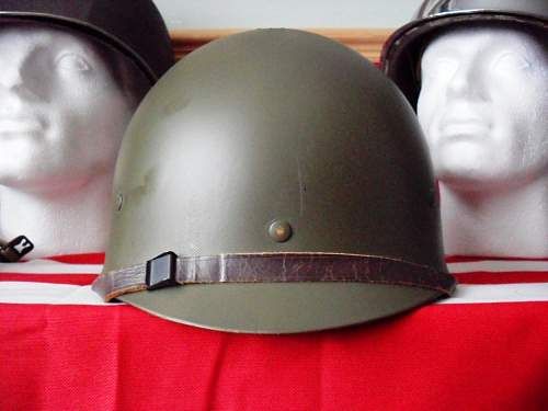 Help to identify M1 helmets?