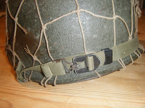 m1 chinstrap