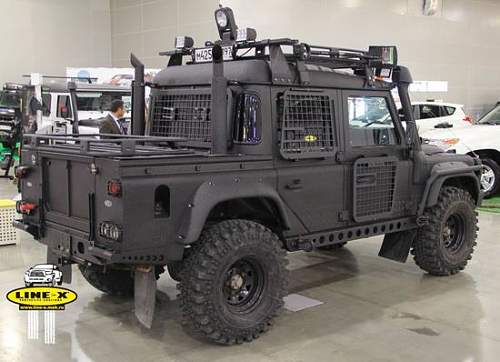Military Landrover?