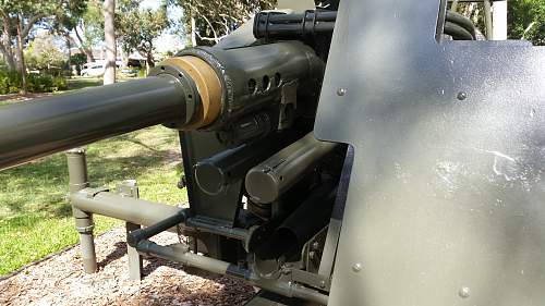 An Australian QF MK 1.2 (Bofors 40 mm gun) 1943