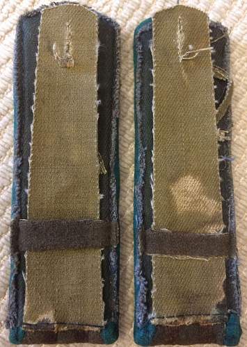 Wartime or postwar M43 shoulder boards?