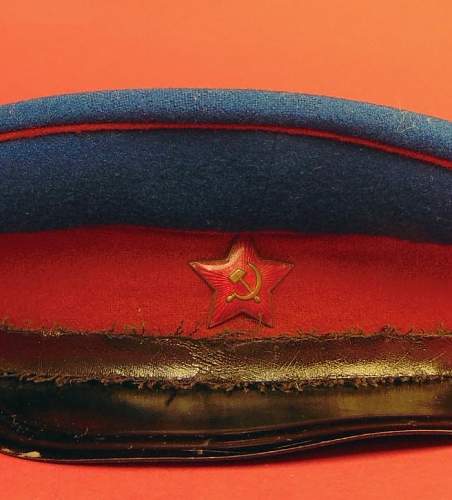 Looking for a NKVD cap...