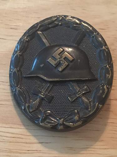 Original or Repro Verwundetenabzeichen 1939 in Schwarz?