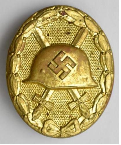 Verwundetenabzeichen 1939 in Gold - Floch fake ?