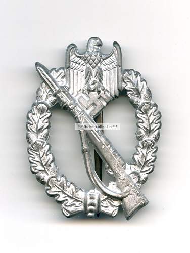 wound badge and infantry assault badge