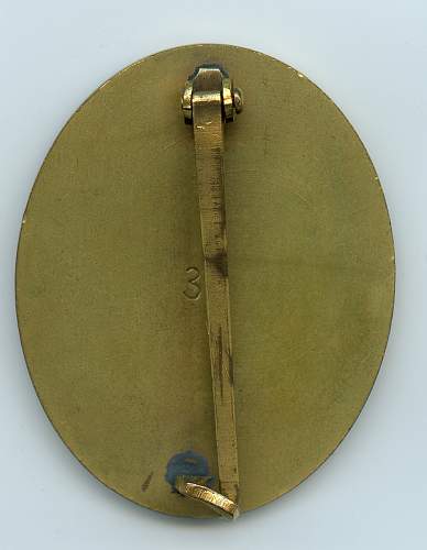 Verwundetenabzeichen, Gold, '30' with tapered pin