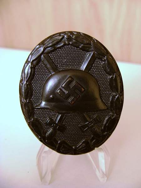 Verwundetenabzeichen im schwartz / Black wound badge