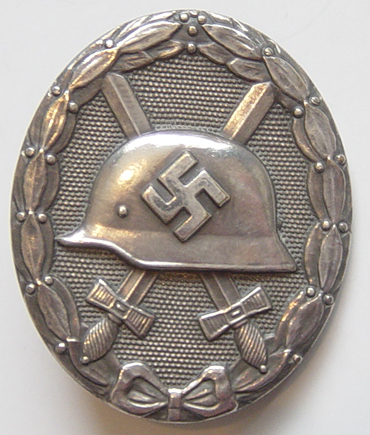 Verwundetenabzeichen im silber/ Silver wound badge