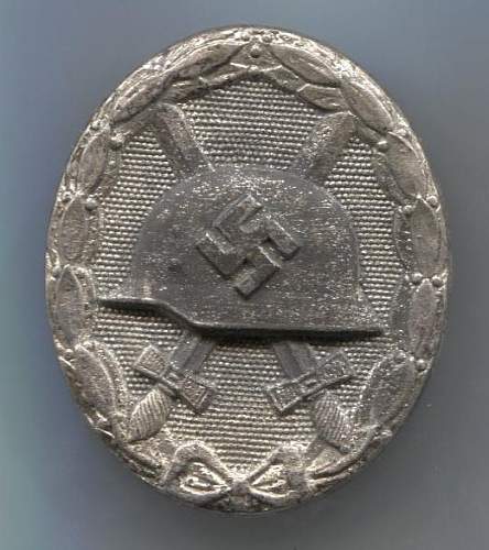 Verwundetenabzeichen 1939 in Silber L/18