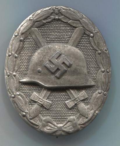 Verwundetenabzeichen 1939 in Silber 30 zinc