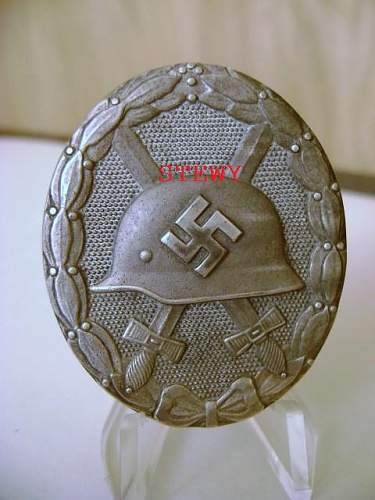 Silver wound badge