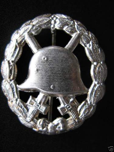 WW2 German Army  WOUND BADGE produced  after WW2