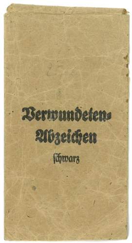 Verwundetenabzeichen 1939 in Schwarz - 2 x Carl Poellath paper bags