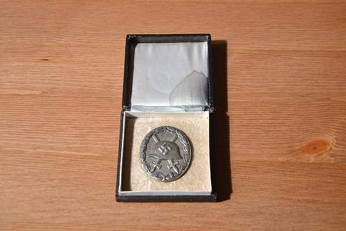 Verwundetenabzeichen 1939 in Silber mm92 with case