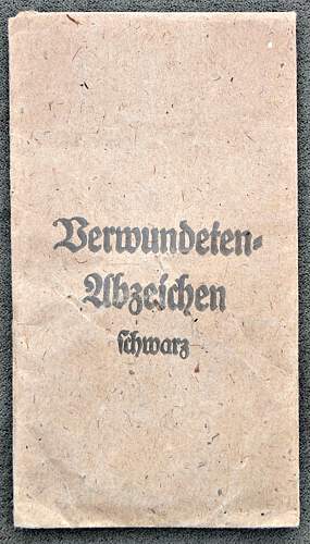 Verwundetenabzeichen Black with Envelope - real of fake?